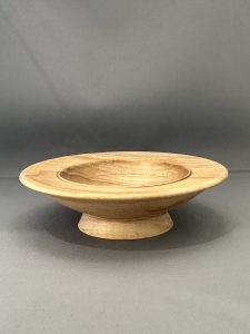 Side profile of the shallow footed maple bowl Quiet Center
